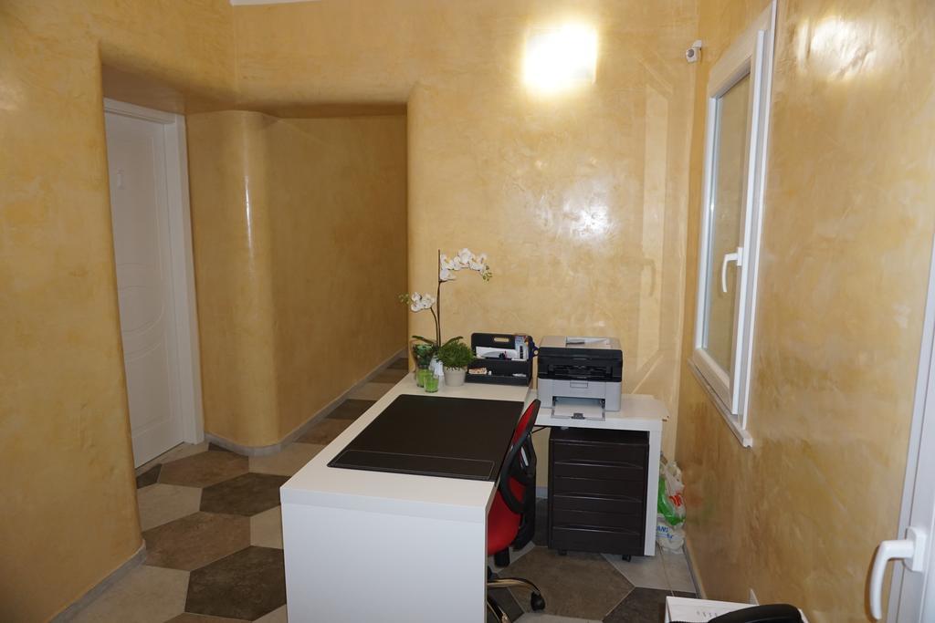 Residence Stendhal Guest House Civitavecchia Kültér fotó