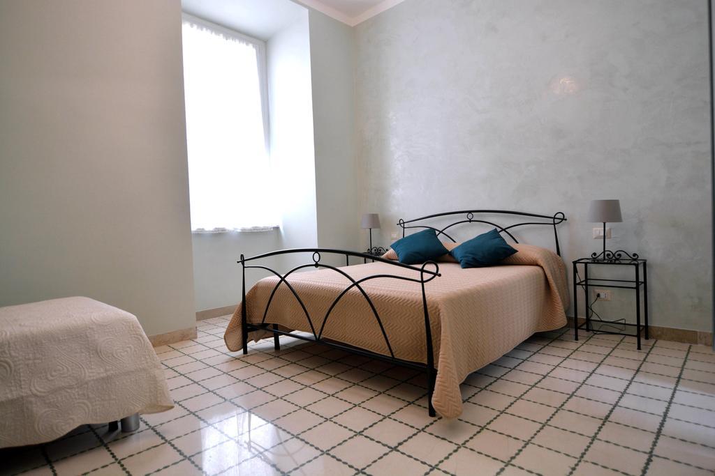 Residence Stendhal Guest House Civitavecchia Kültér fotó