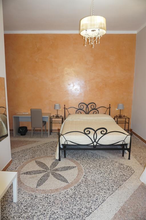 Residence Stendhal Guest House Civitavecchia Kültér fotó